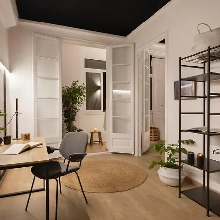 Apartment In The Heart Of